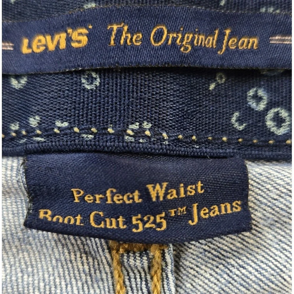 Levi's Women's 525 Denim Jeans Perfect Waist Bootcut Mid Rise Stretch 32